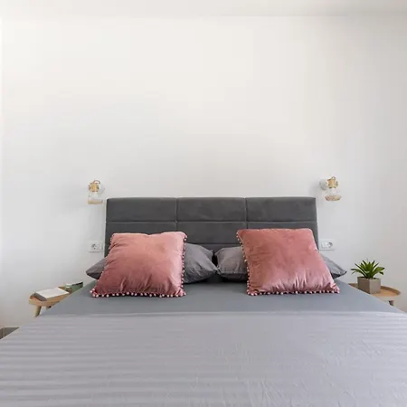 Mate's Holliday House Apartamento Trogir