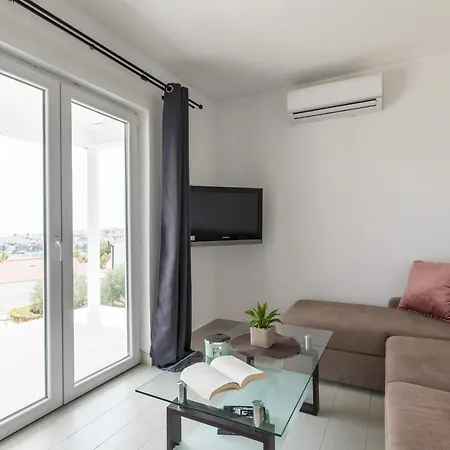 Mate's Holliday House Apartman Trogir